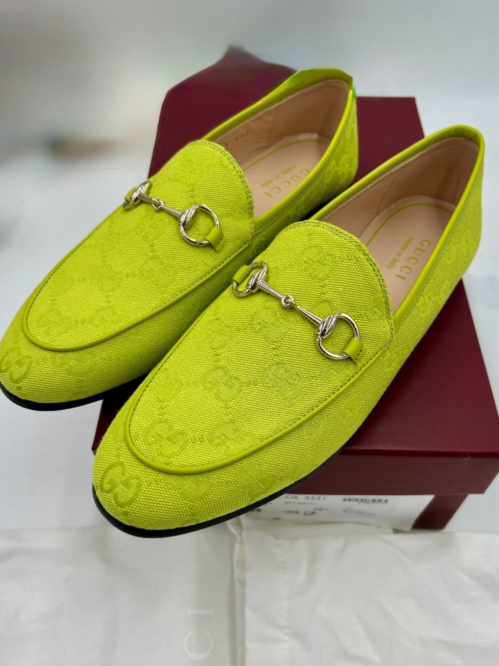 Womenโs Gucci Jordaan Horsebit Loafers. Size 38.5. (fits 9 US)